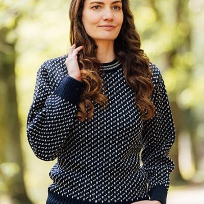 Dover Crew Neck Sweater In Navy/Ecru