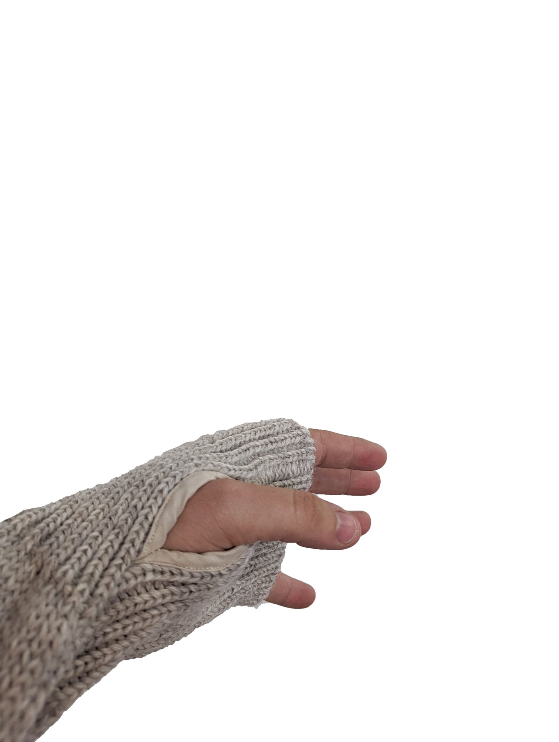 2030-Grampian-Oiled-Wool-Pullover-scaled